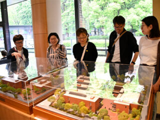 東京都美術館の建物：とびラーによる建築ツアー