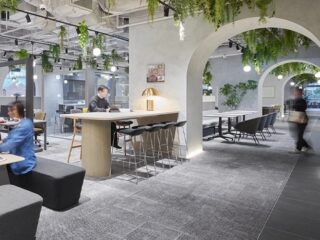 DESIGN CROSS オフィスツアー 働き方改革と最新オフィスデザインを体感